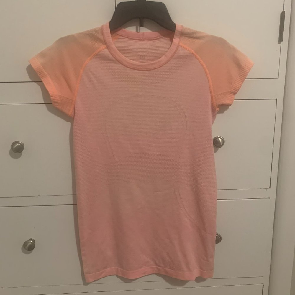 Lululemon Swiftly Tech Short Sleeve Crew
